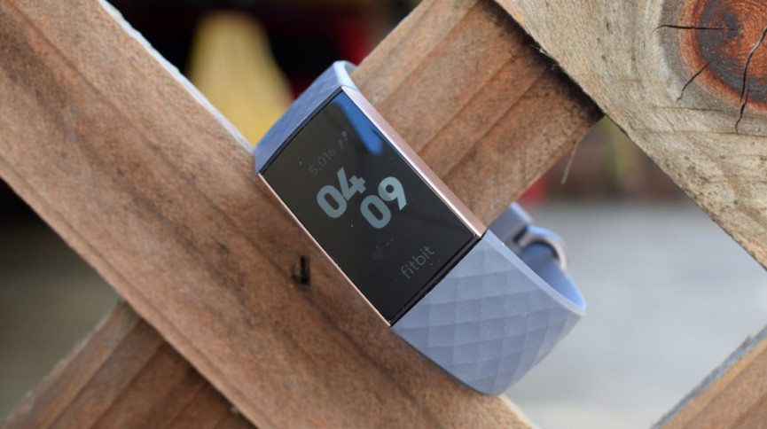 Fitbit Charge 3 vs Fitbit Versa